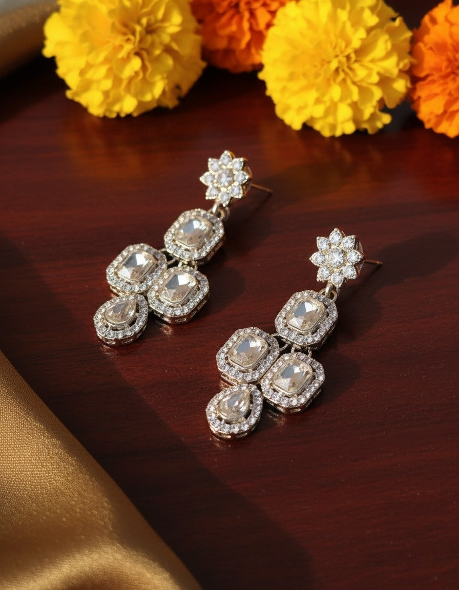 Sondarya White Double-Layered Polki-Style Necklace Set