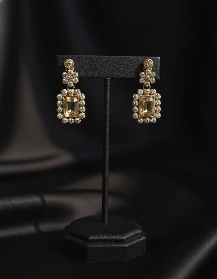 Sondarya Radiant Champagne Gold Crystal Necklace Set