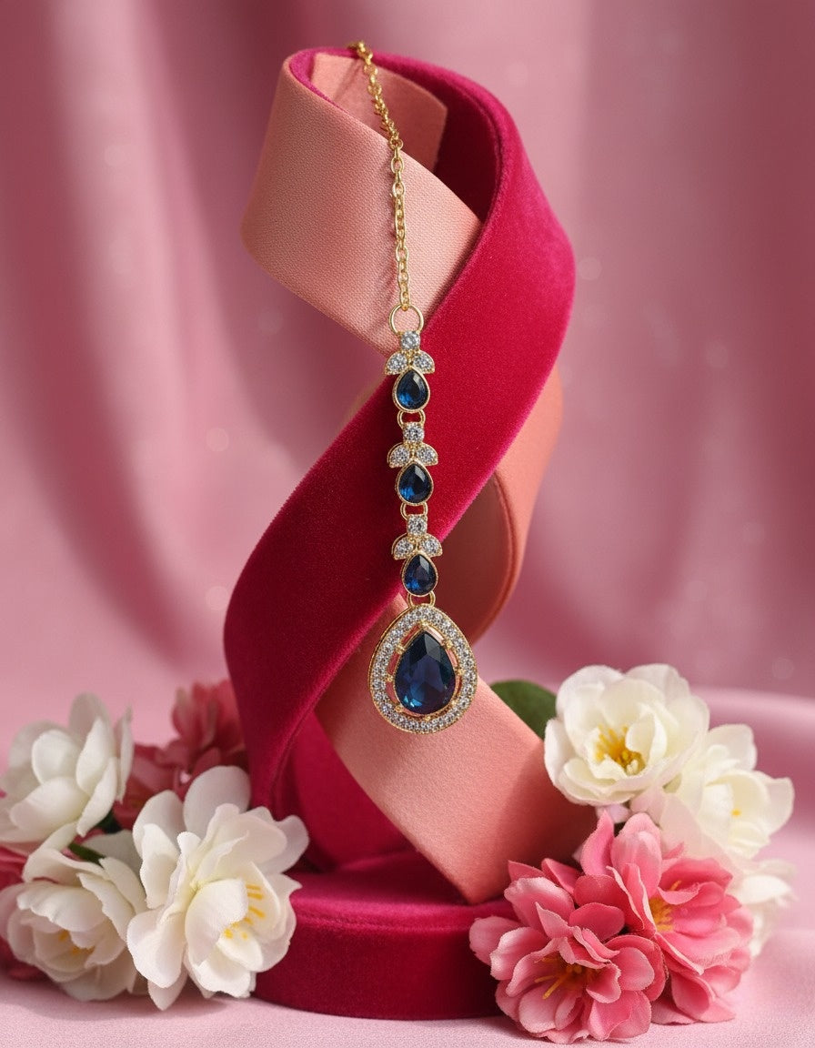 Sondarya Royal Blue Teardrop Double-Layered Necklace Set With Maang Tikka