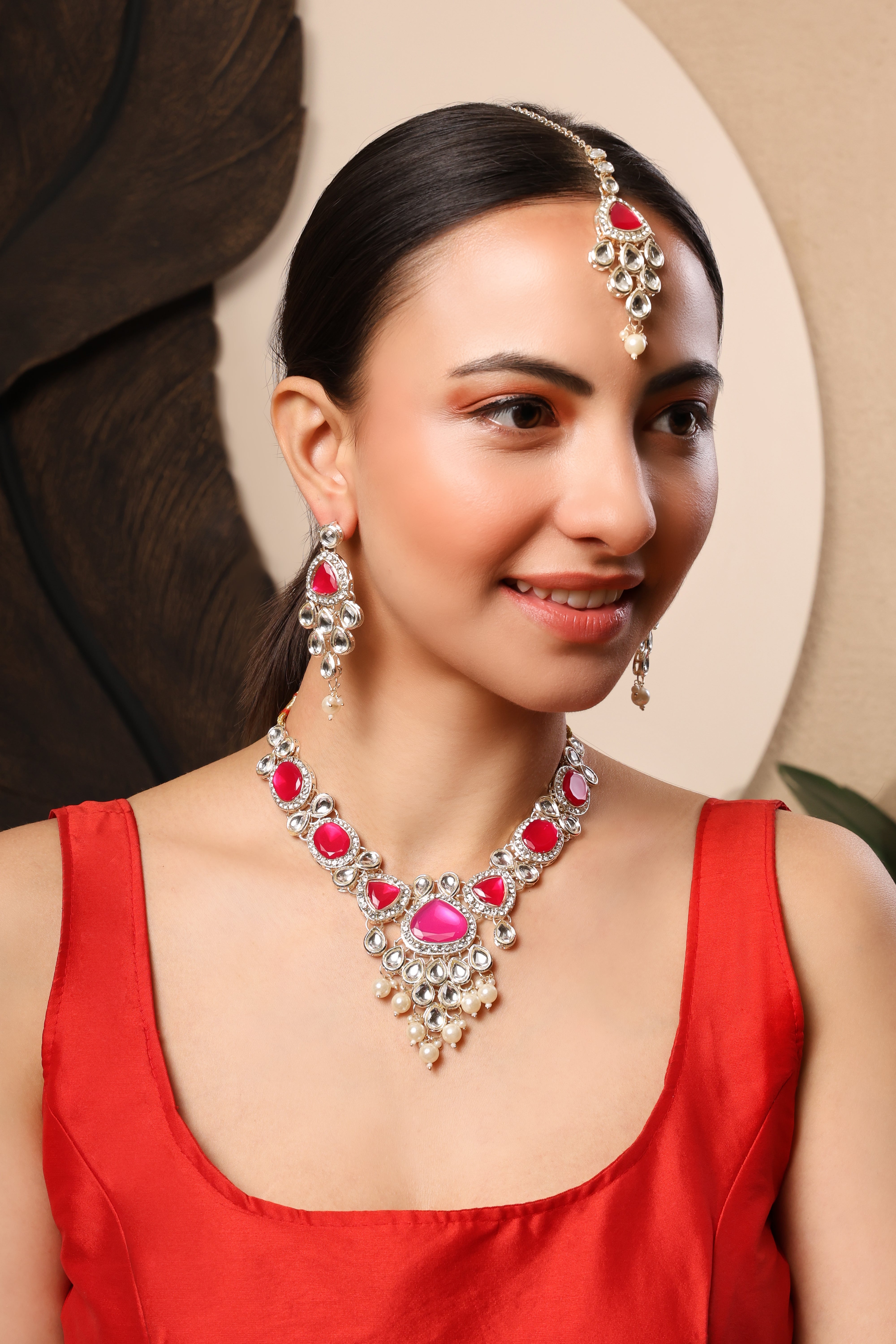 Sondarya Pink Kundan and Pearl Necklace Set with Maang Tikka