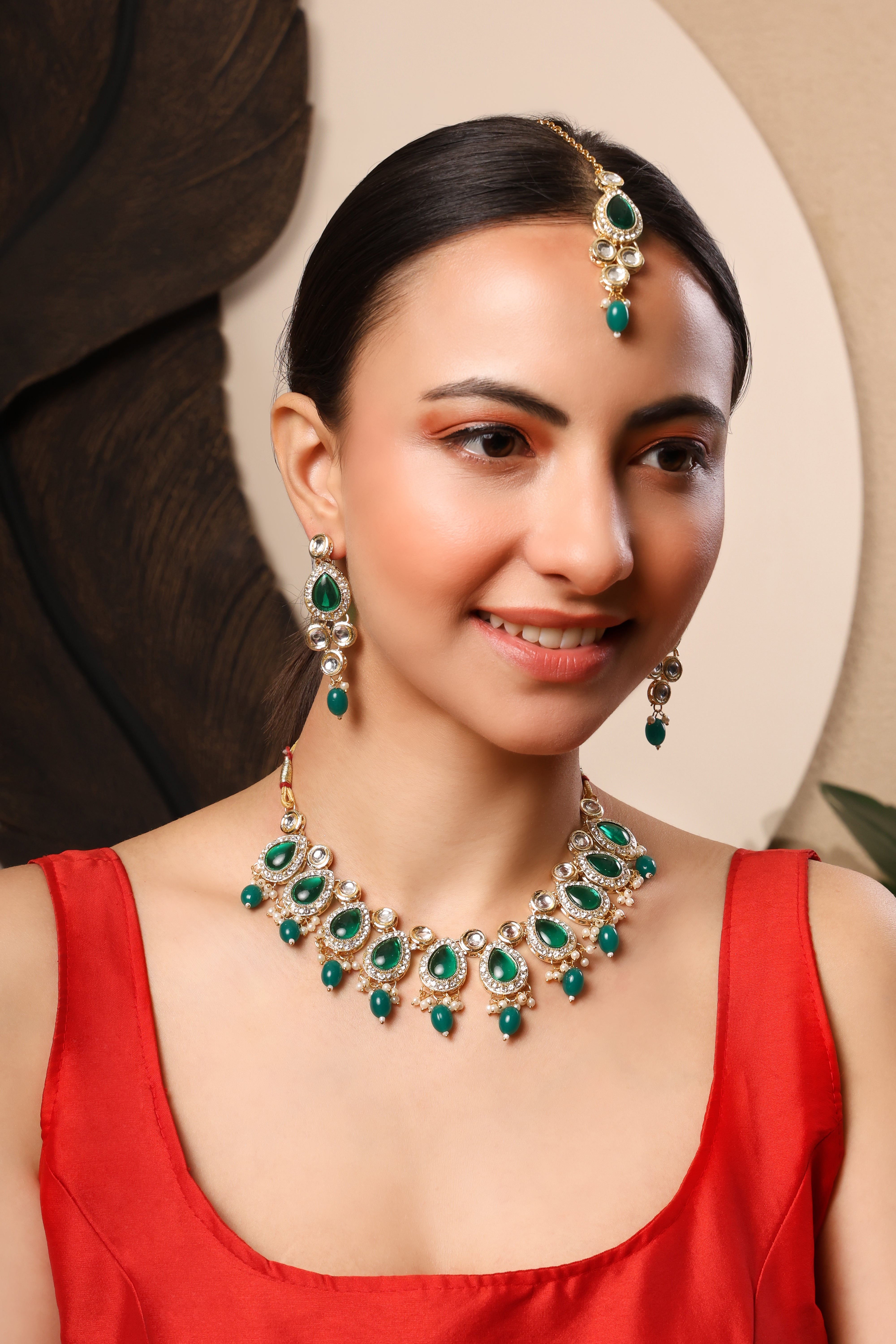 Sondarya Emerald Green Kundan Pearl Choker Set