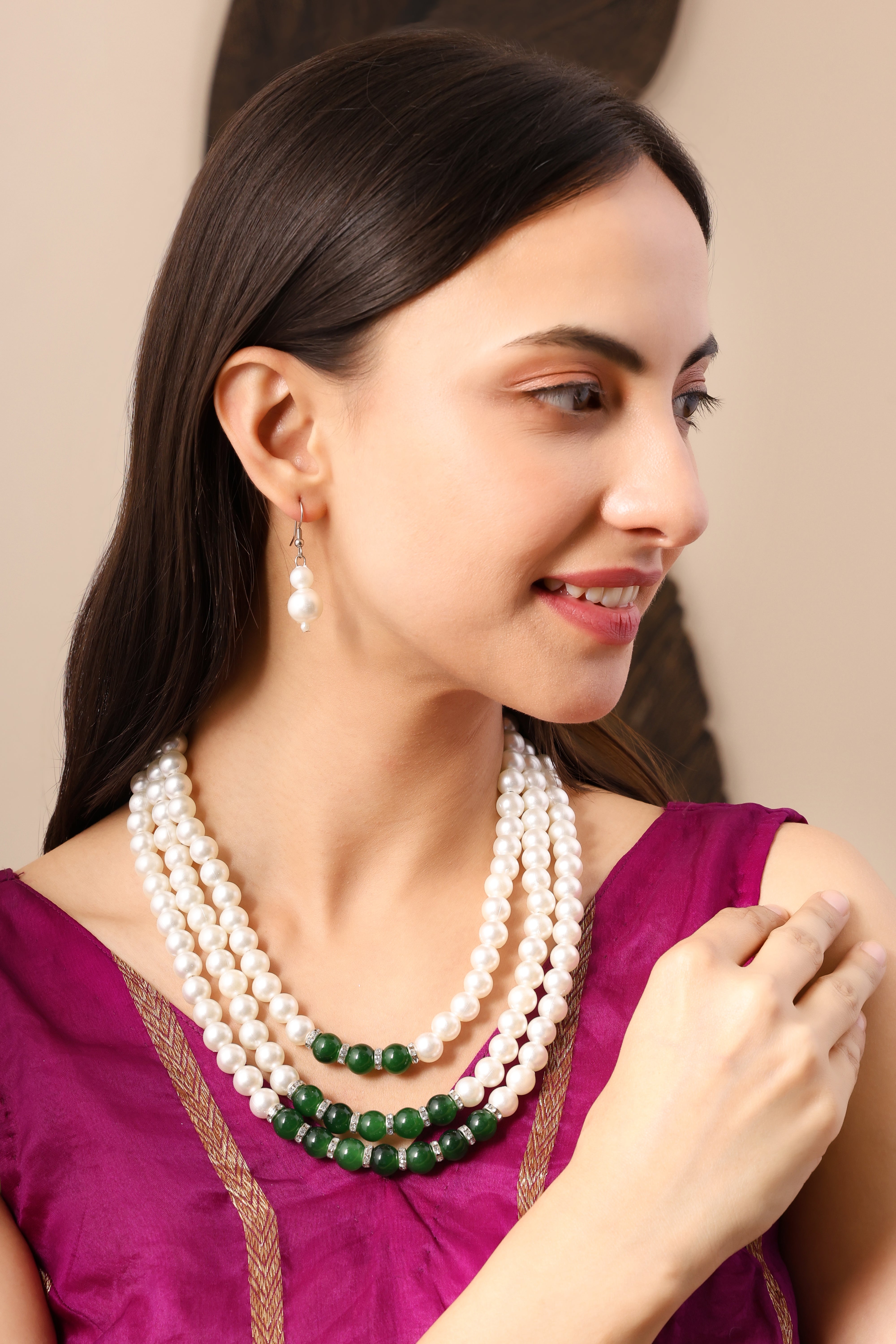 Triple-Strand Pearl and Emerald Bead Necklace Set With Earrings