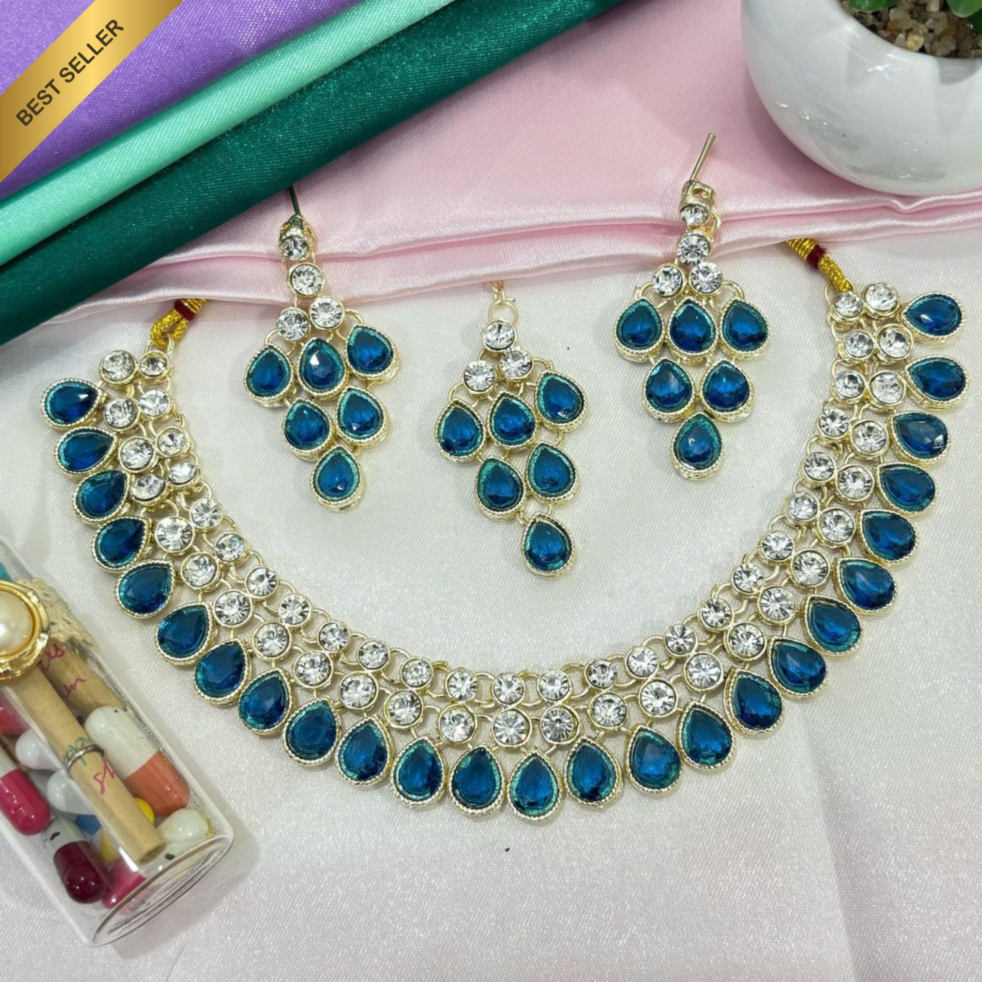 Sondarya Royal Blue Teardrop Kundan Necklace Set with Maang Tikka